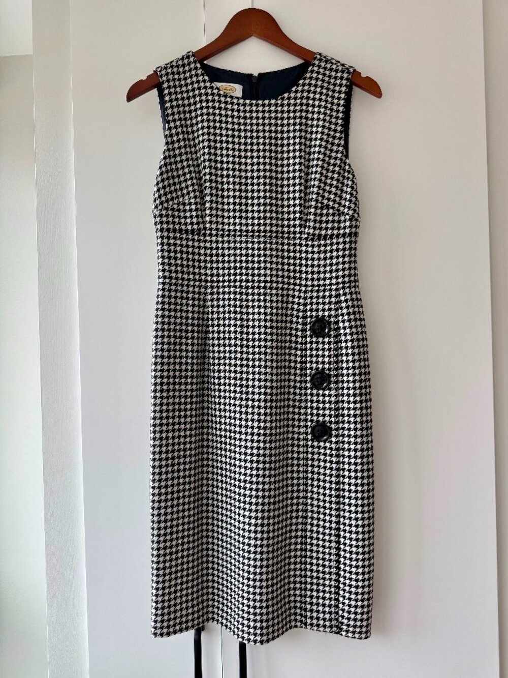 Black and White Houndstooth Dress from Talbots - size 4